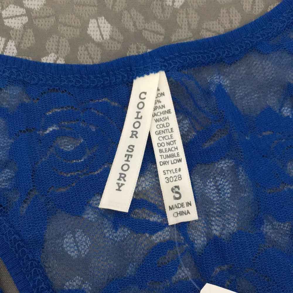 Lace Tank Top - Picture 4 of 6